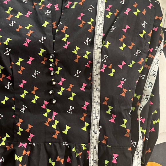 Trashy Diva Hourglass Print Hopscotch Dress - Picture 9 of 11